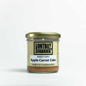 Biologische Baked Oats Apple Carrot Cake